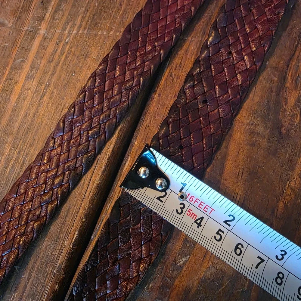 Vintage thin soft braided brown belt with brass buckle 46